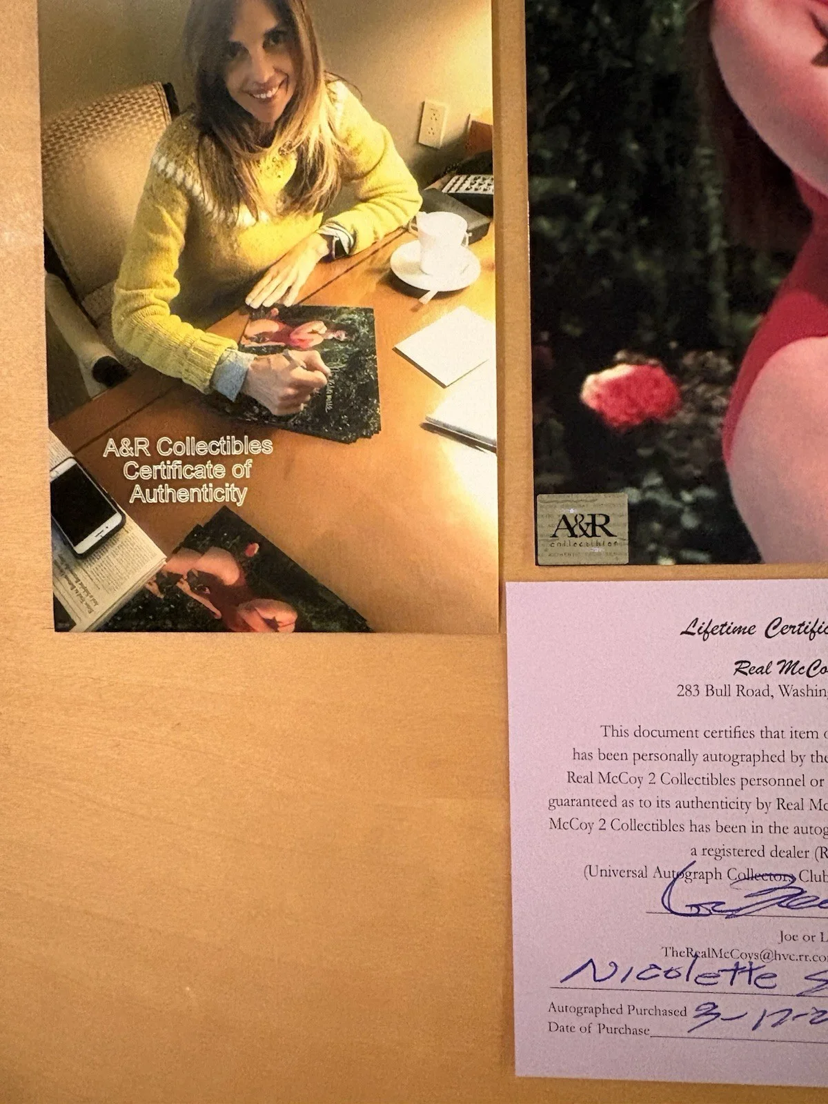Nicolette Scorcese — “Christmas Vacation” Nicolette Scorsese Signed 8x10 Photo - COA - Inscription, изображение 3