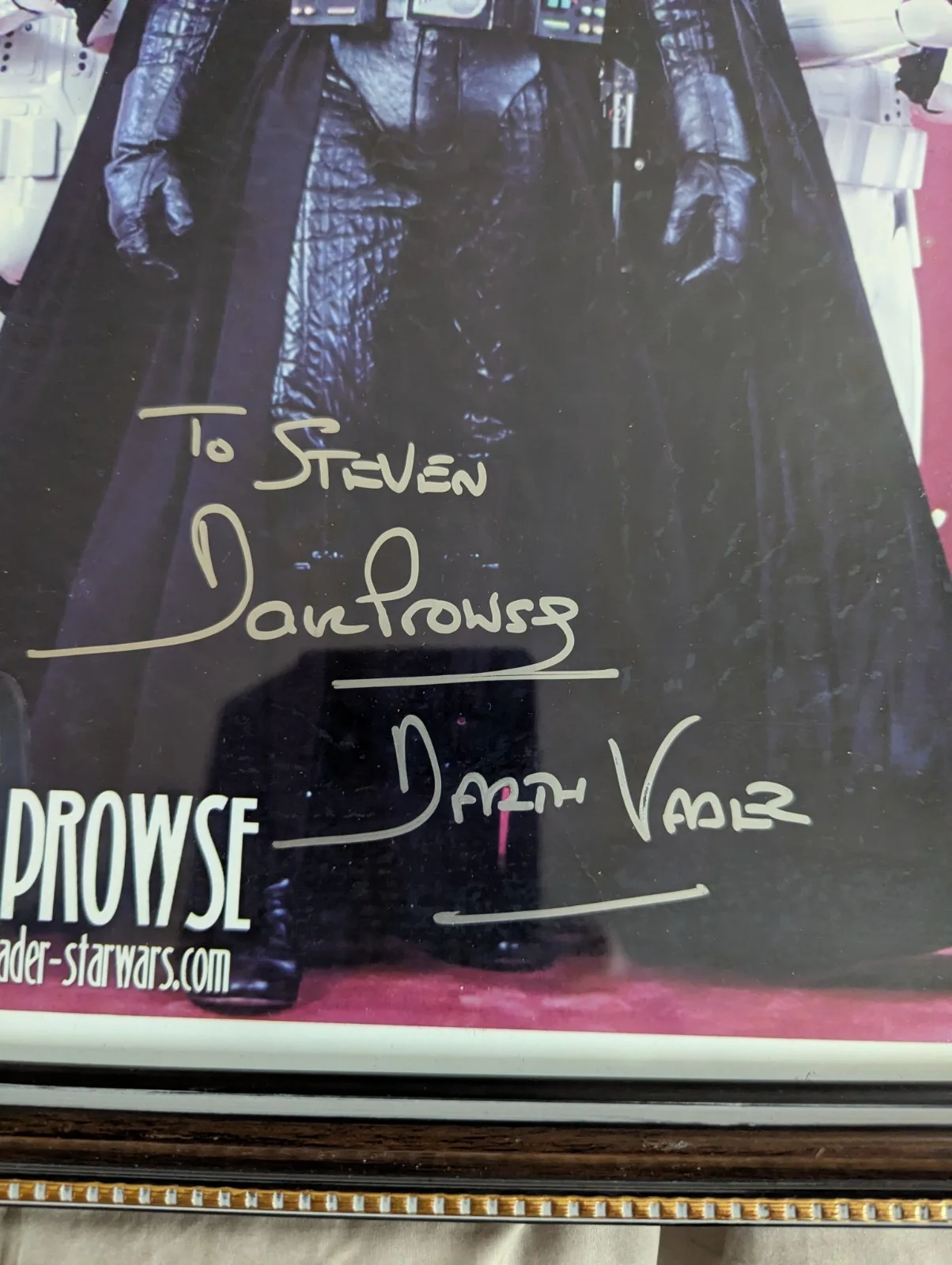 Framed 32cm x 39cm , autographed Signed photo actor David Prowse as Darth Vader, изображение 3