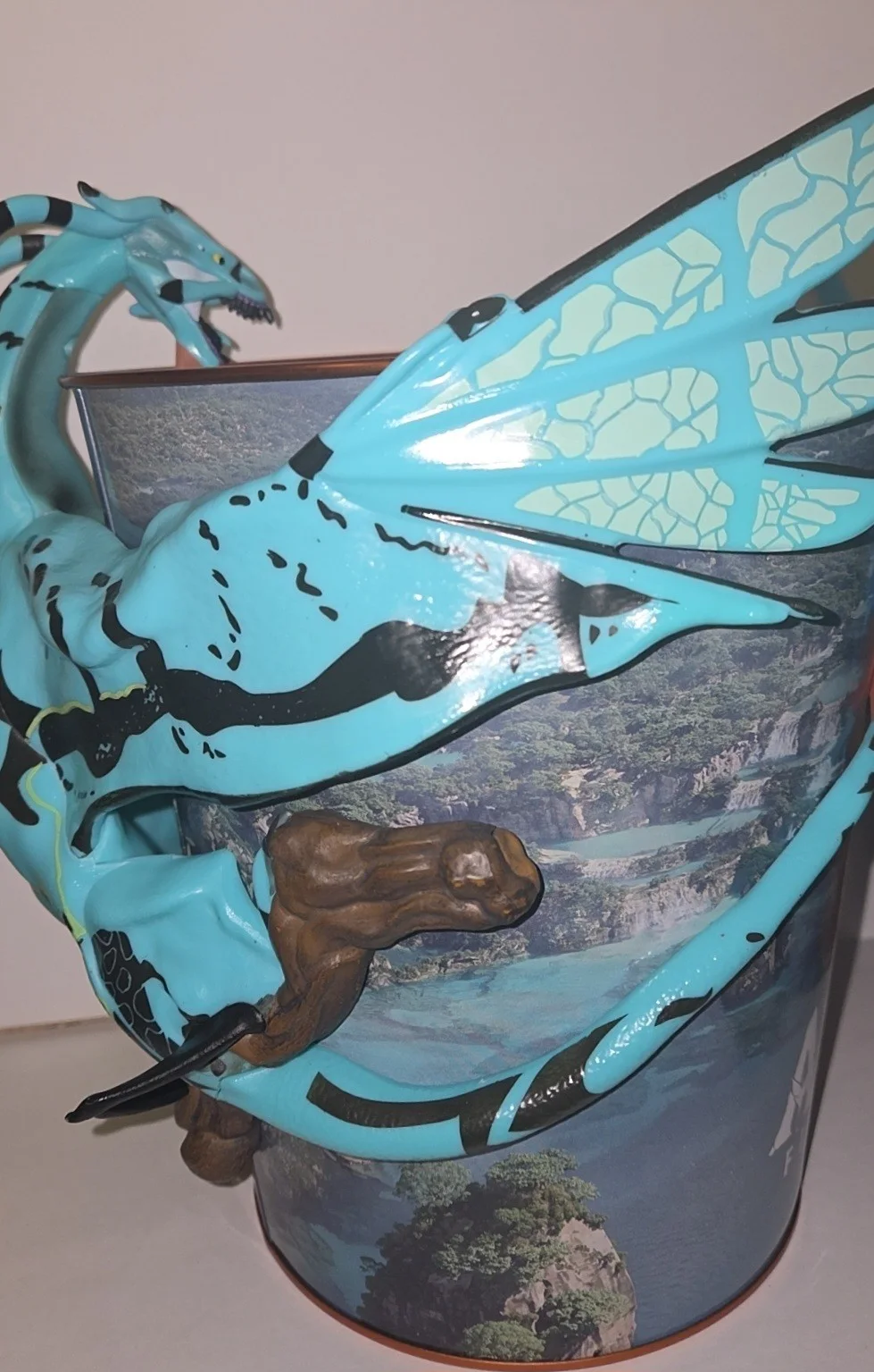 Odeon Cinema Exclusive Avatar 3: Fire & Ash Banshee Popcorn Tin Bucket, image 2
