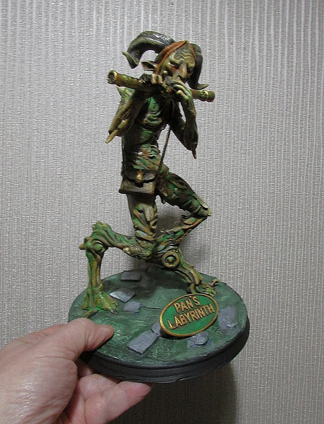GUILLERMO DELTORO'S PAN'S LABYRINTH FAWN 1/7 SCULPTURE PAINTED AND FINISHED, image 3