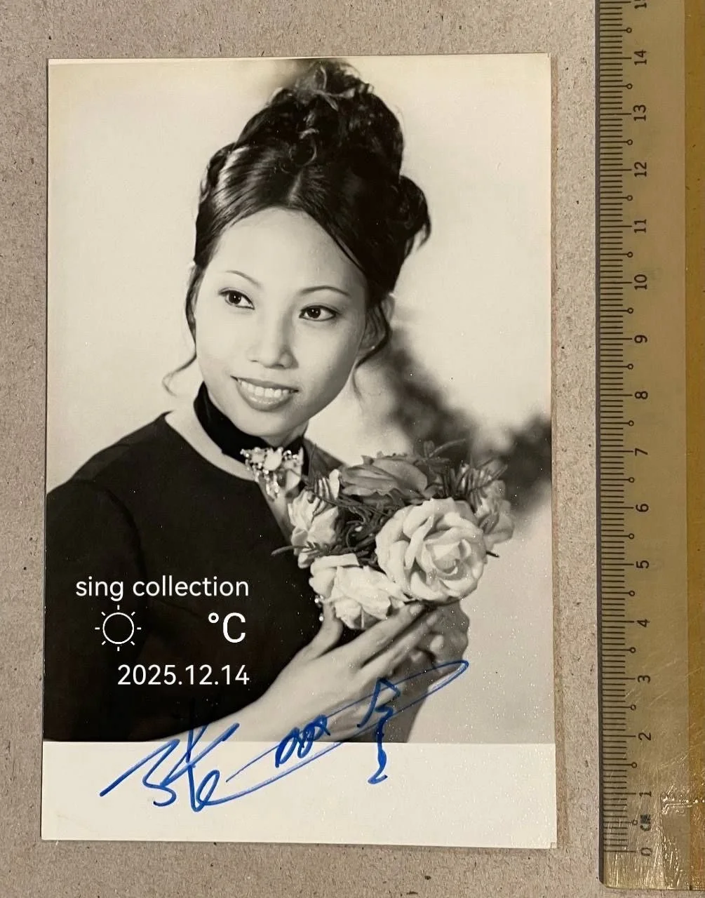 張麗金 — Autógrafo fotográfico assinado dos anos 60 張麗金 簽名照 Hong Kong Teochew ópera atriz Chang Lijin!