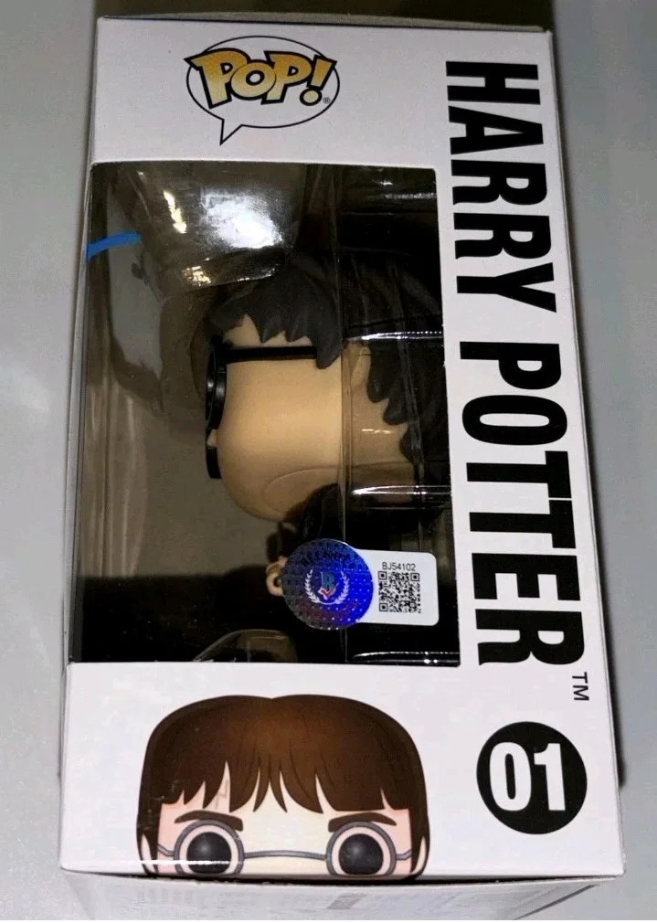 🎄Daniel Radcliffe Signed Harry Potter 01 Funko Pop Toy Beckett BAS🎁, image 2