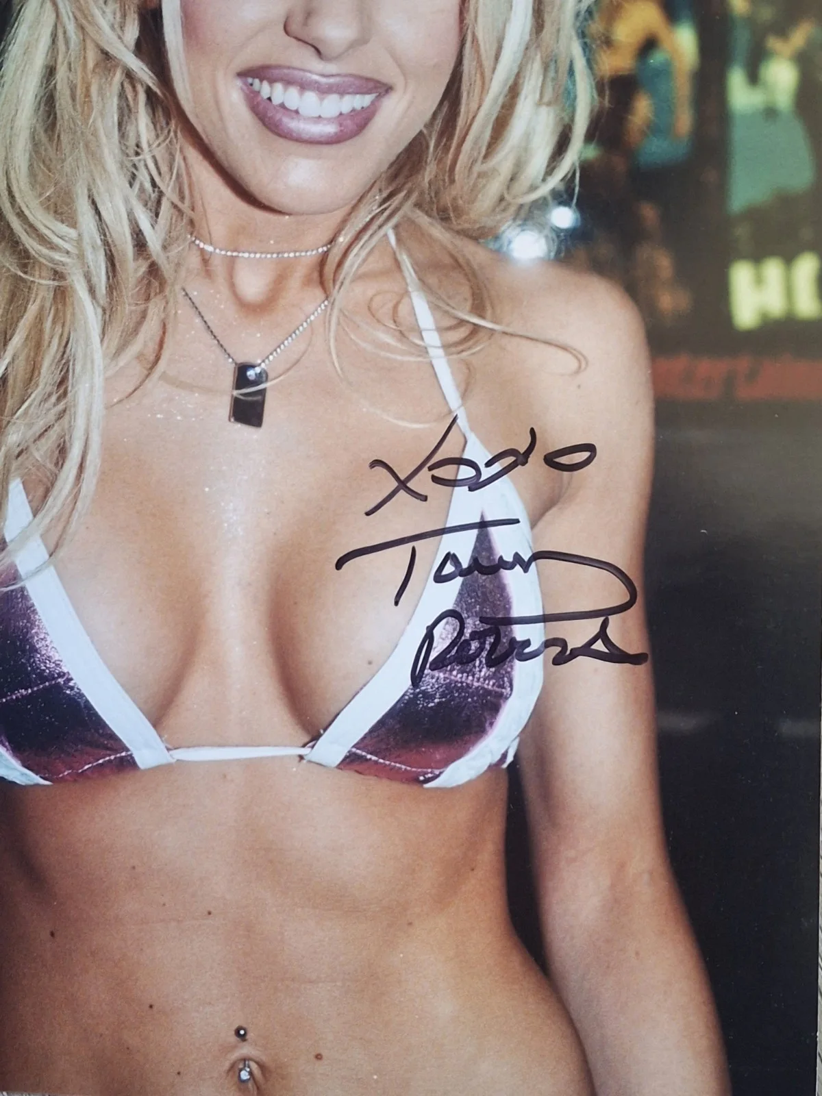 Tawny Roberts Signed 8x12" Original PHOTO #1 - Bikini Blonde, изображение 2
