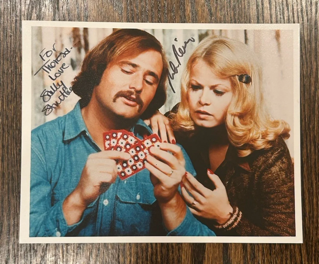 Sally Struthers & Rob Reiner — ALL IN THE FAMILY 8x10 PHOTOGRAPH ROB REINER & SALLY STRUTHERS