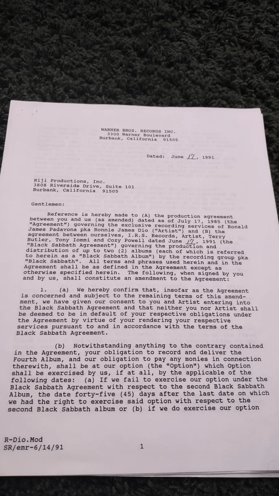 Ronnie James Dio - A Recording Contract With 2 Signatures, image 3