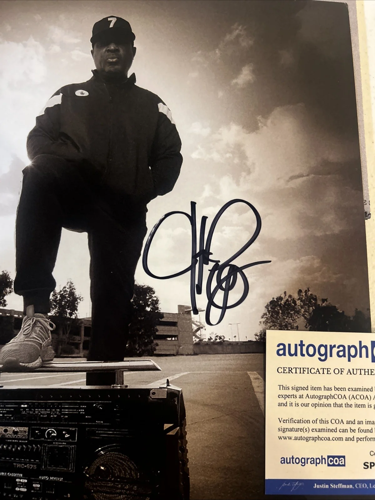 CHUCK D PUBLIC ENEMY SIGNED AUTOGRAPH VINYL ALBUM INSERT ACOA RADIO ARMAGEDDON, изображение 3