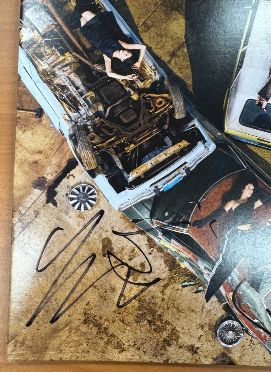 KATSEYE Signed Autographed Beautiful Chaos Target Exclusive Pomegranate JSA COA, image 2