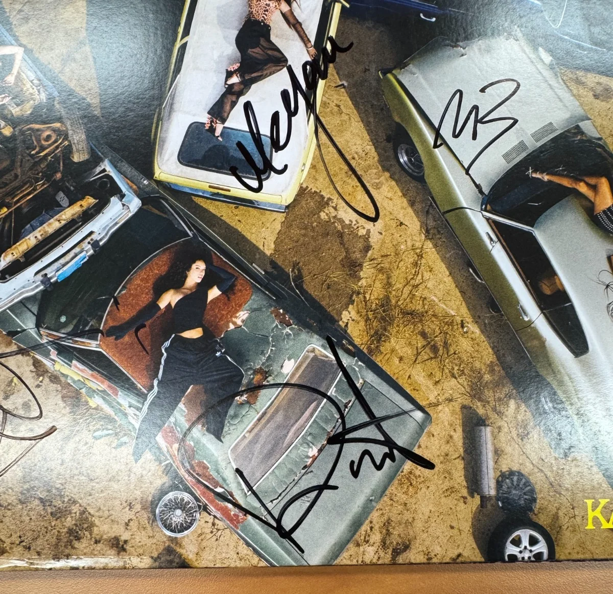 KATSEYE Signed Autographed Beautiful Chaos Target Exclusive Pomegranate JSA COA, image 3