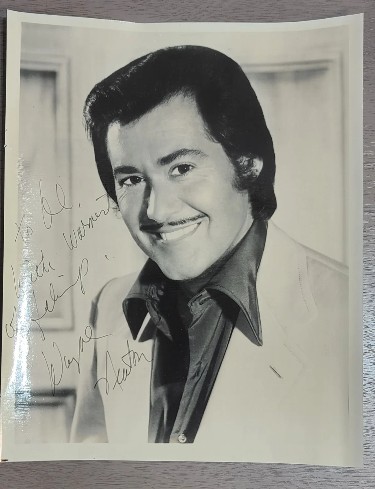 Vintage Signed 8x10 Glossy Photo Wayne Newton Autographed, image 4