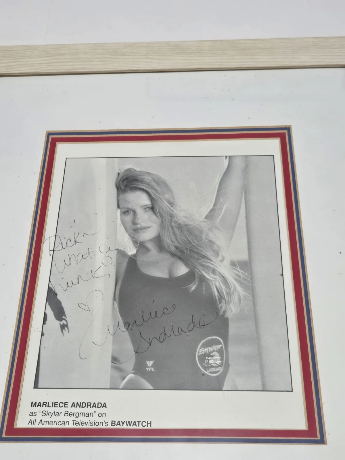 Marliece Andrada — Marliece Andrada Signed Photo Playboy Baywatch Star Autographed, Framed, Matted, изображение 2