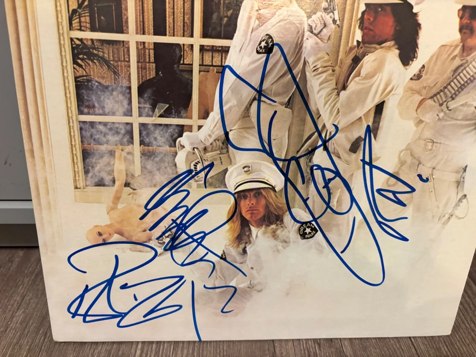 CHEAP TRICK SIGNED AUTOGRAPHED LP VINYL DREAM POLICE RARE RICK NIELSON X3, изображение 2