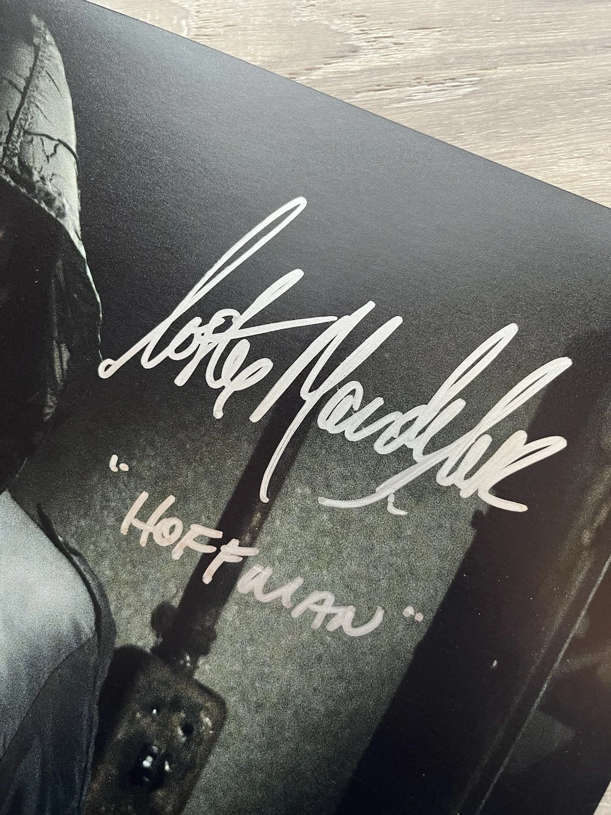 Costas Mandylor — Costas Mandylor Signed Saw 11x14 Photo JSA COA Detective Hoffman Jigsaw Horror, image 5