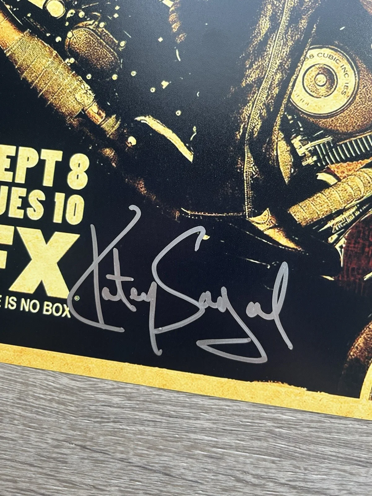 Katey Sagal — Katey Sagal Signed Gemma 11x17 Photo JSA COA Sons Of Anarchy SOA, image 4