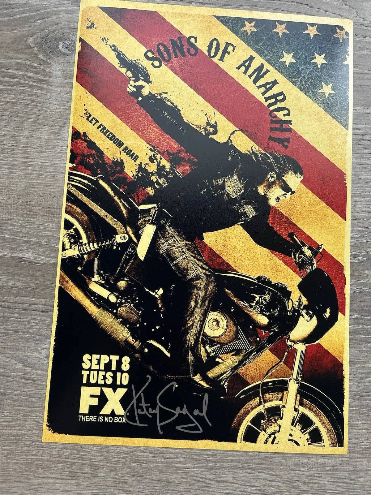 Katey Sagal — Katey Sagal Signed Gemma 11x17 Photo JSA COA Sons Of Anarchy SOA, image 5