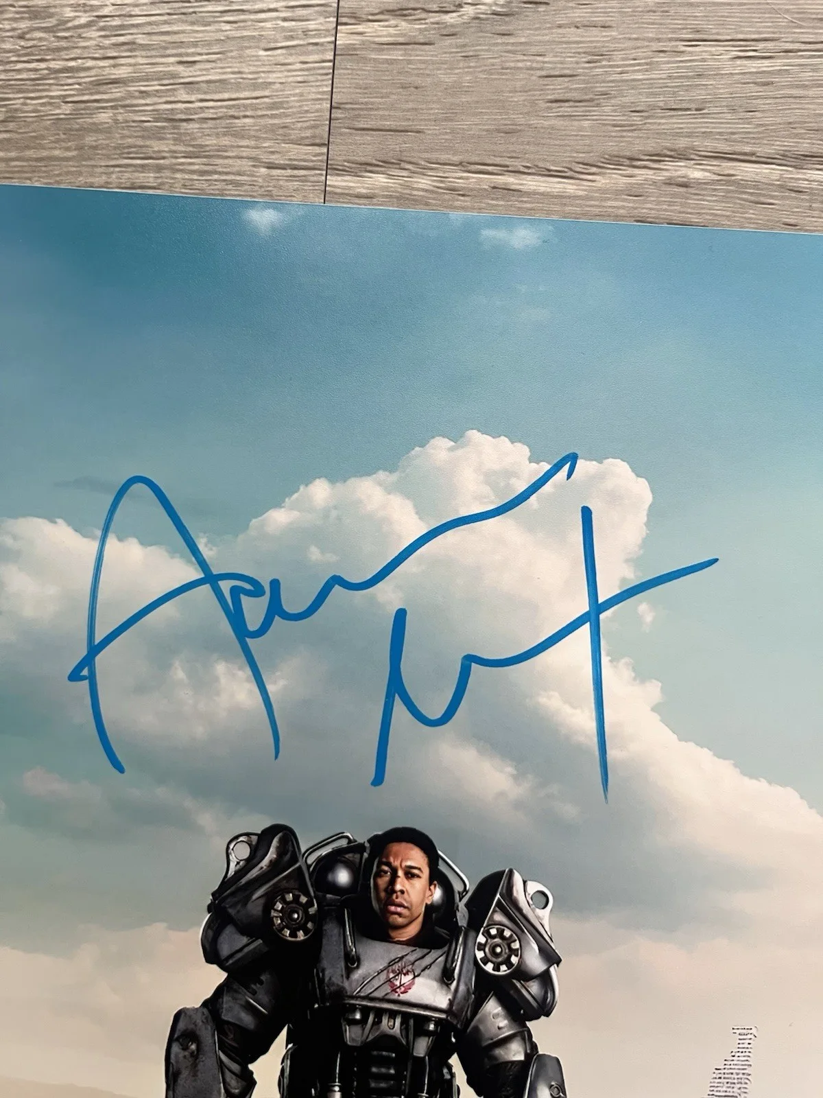 Aaron Moten — Aaron Moten Signed Fallout 11x14 Photo Beckett COA Maximus, изображение 4