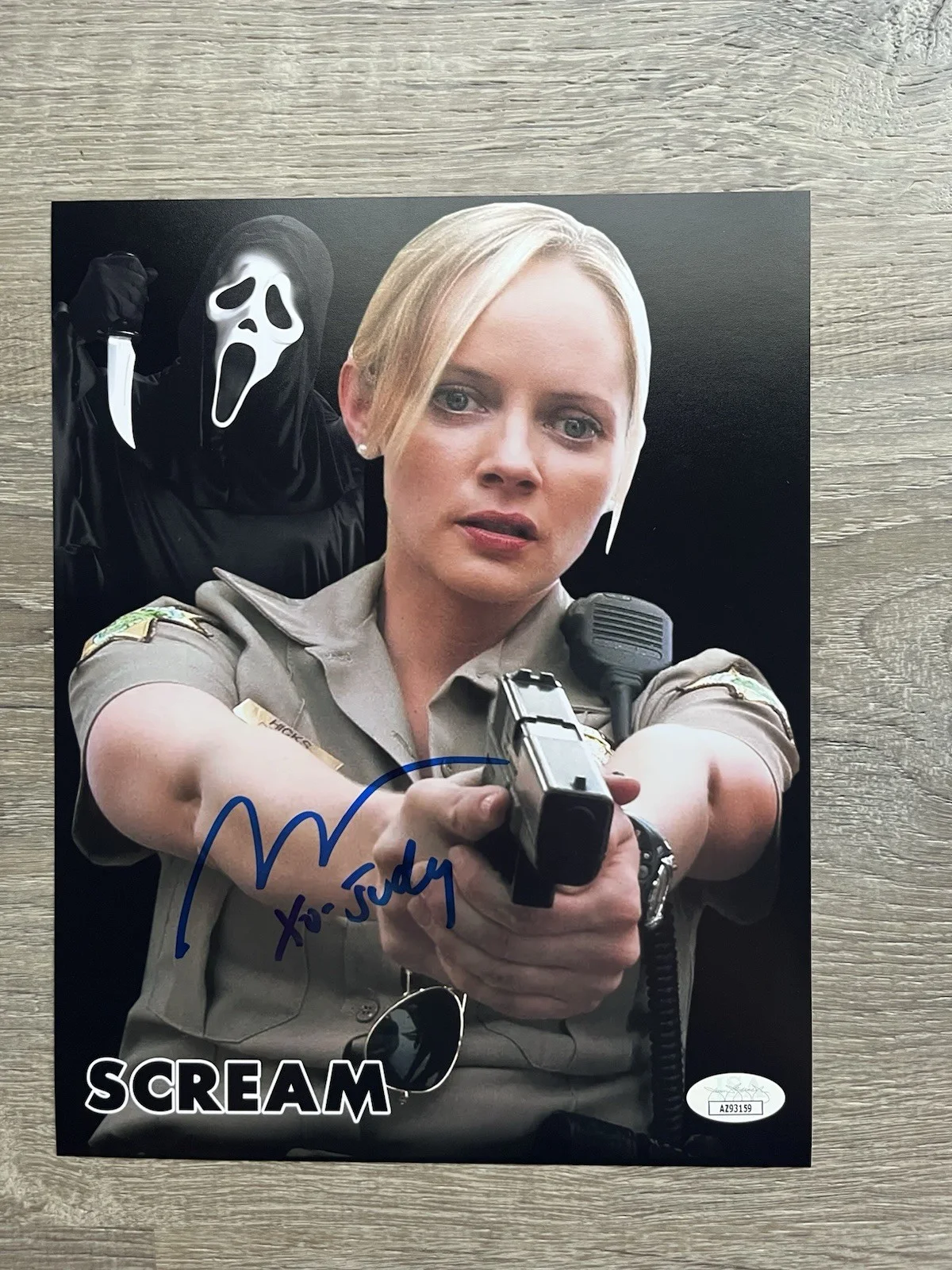 Marley Shelton — Marley Shelton Signed Scream 8x10 Photo JSA COA Deputy Judy Hicks Ghostface, image 2