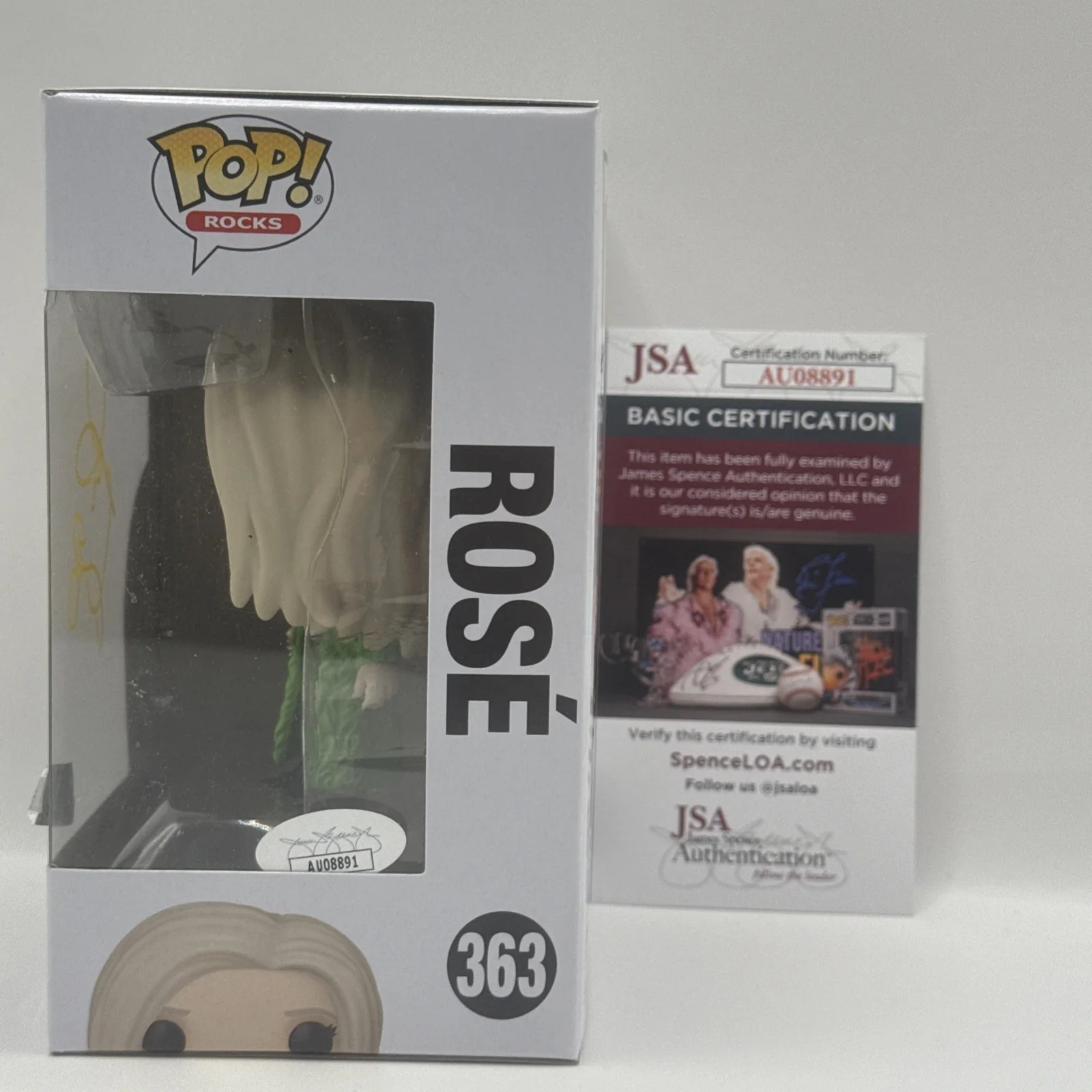 Rose Blackpink Signed Shutdown Funko Pop RARE KPOP ROSÉ ROSIE JSA COA PROOF, изображение 2