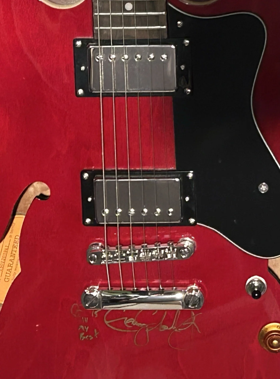 Gary Clark Jr. Signed Epiphone Guitar Autographed With Peace Inscription JSA LOA, изображение 2
