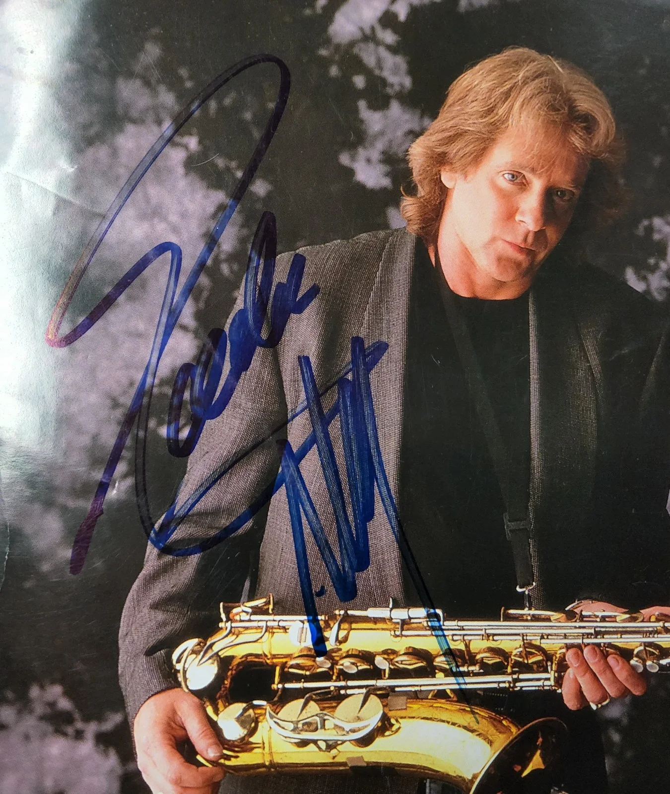 Eddie Money Photo with Saxophone SIGNED 8x10 1980's, image 3