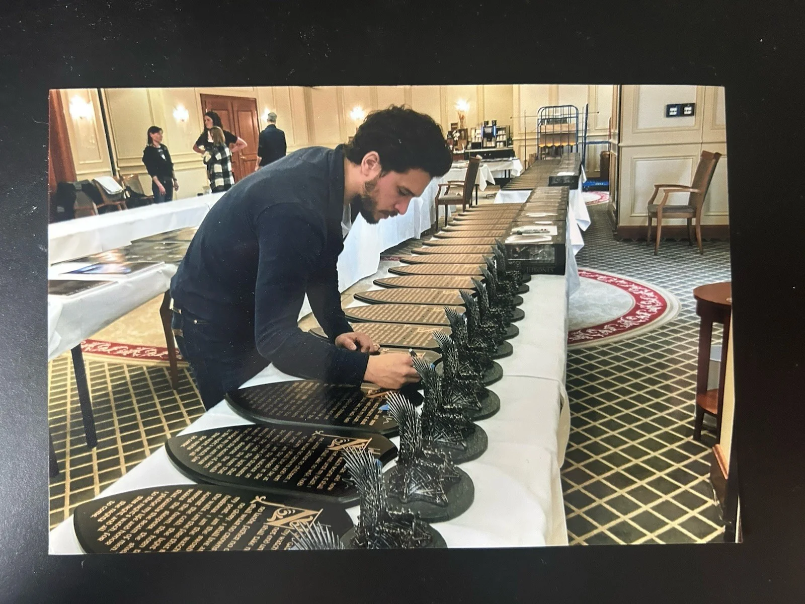 Kit Harrington — Game Of Thrones Long Claw Sword Signed By Kit Harrington And Jon Snow.