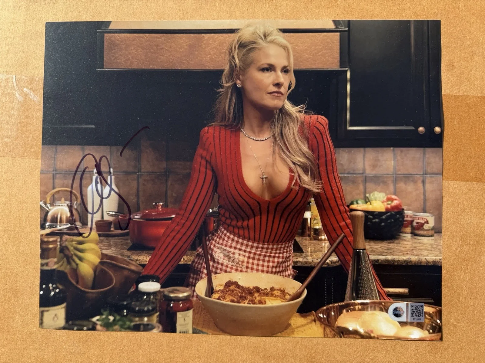 Ali Larter Signed 11x14 Sexy The Landman Resident Evil Autograph PROOF SWAU COA, изображение 2
