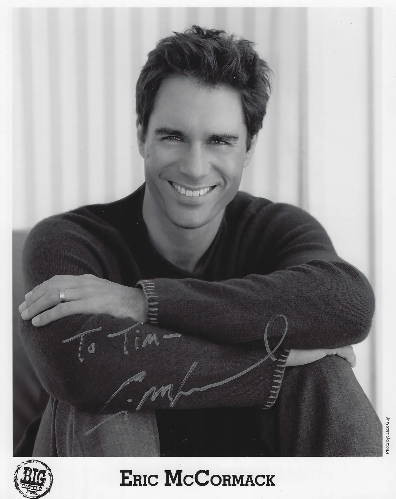 Eric McCormack — Eric McCormack Autographed Signed 8x10 Photo - Will & Grace - Travelers - w/COA
