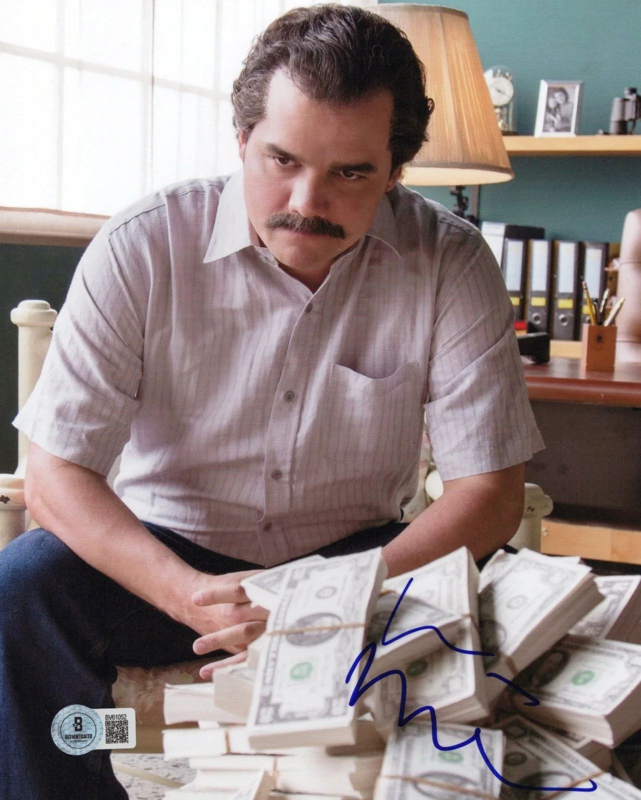 Wagner Moura — Wagner Moura Signed 'Narcos' Pablo Escobar 8x10 Photo 2 BAS Beckett COA Proof