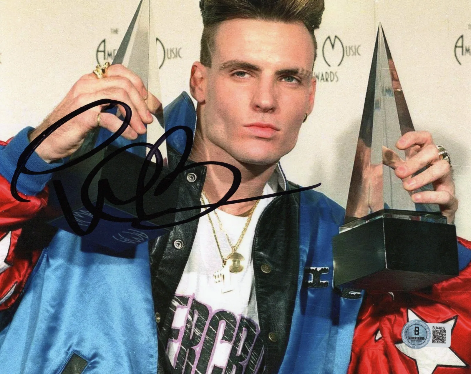 RAPPER VANILLA ICE SIGNED 8x10 PHOTO ICE ICE BABY ICON TMNT BAS BECKETT COA, изображение 2