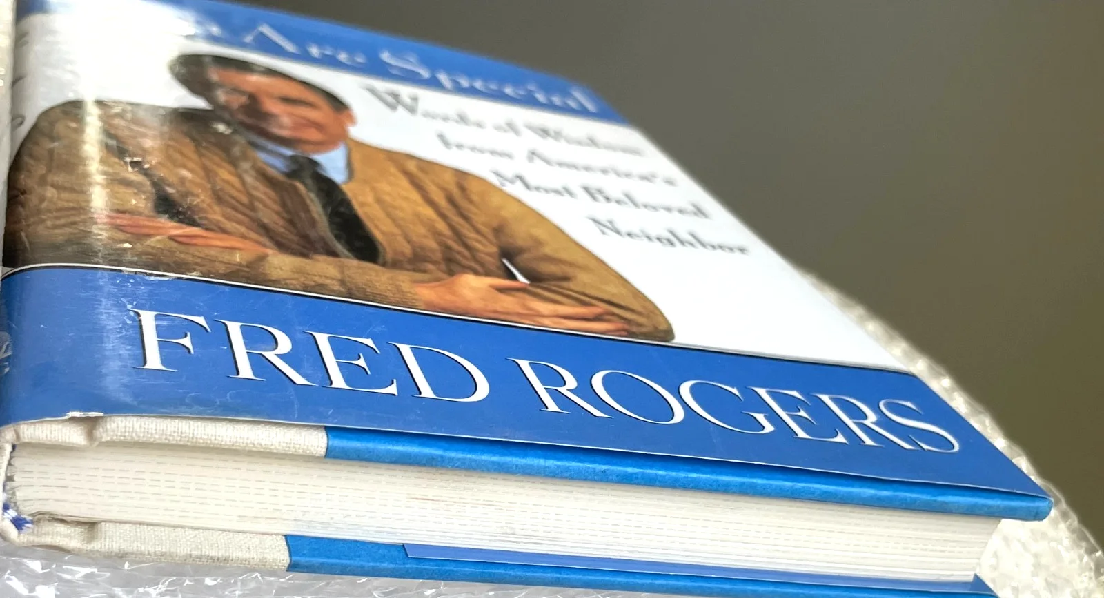 Fred Rogers — You Are Special SIGNED by Fred Rogers "1994" HC/DJ- Excellent Penmanship, изображение 5