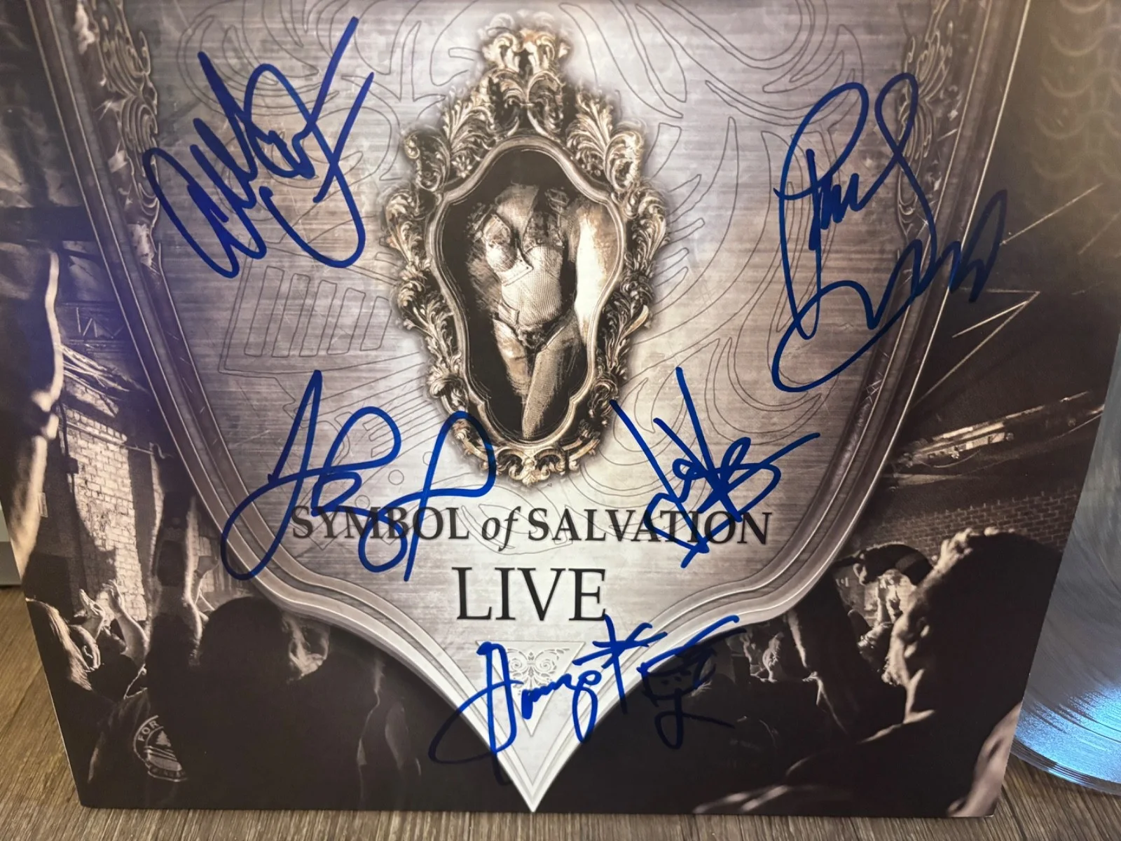 ARMORED SAINT SIGNED AUTOGRAPHED CLEAR LP VINYL /700 RARE X5 JOHN BUSH LIVE, image 2