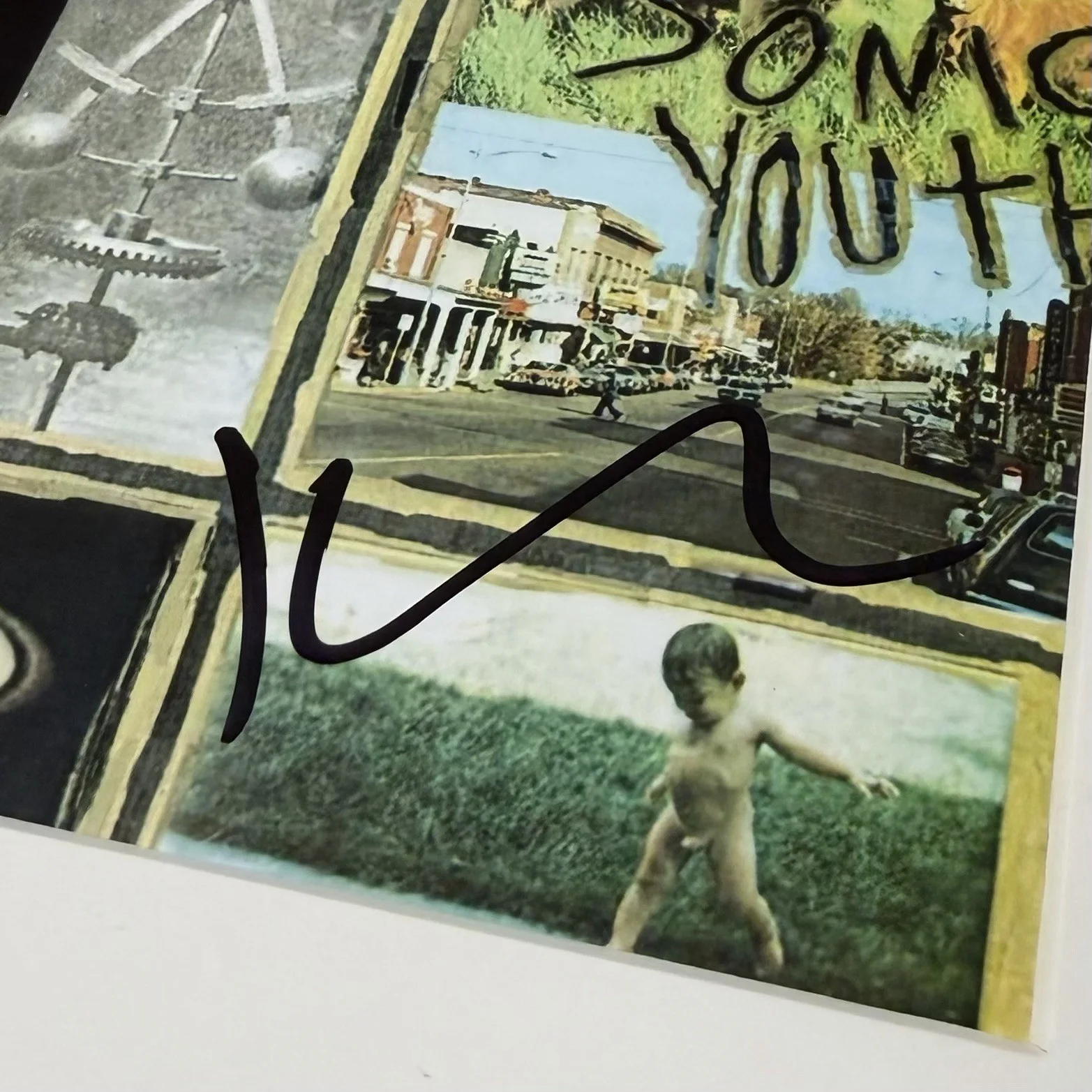 KIM GORDON SIGNED SONIC YOUTH SISTER ALBUM CD FRAMED AUTOGRAPH PSA COA, image 3