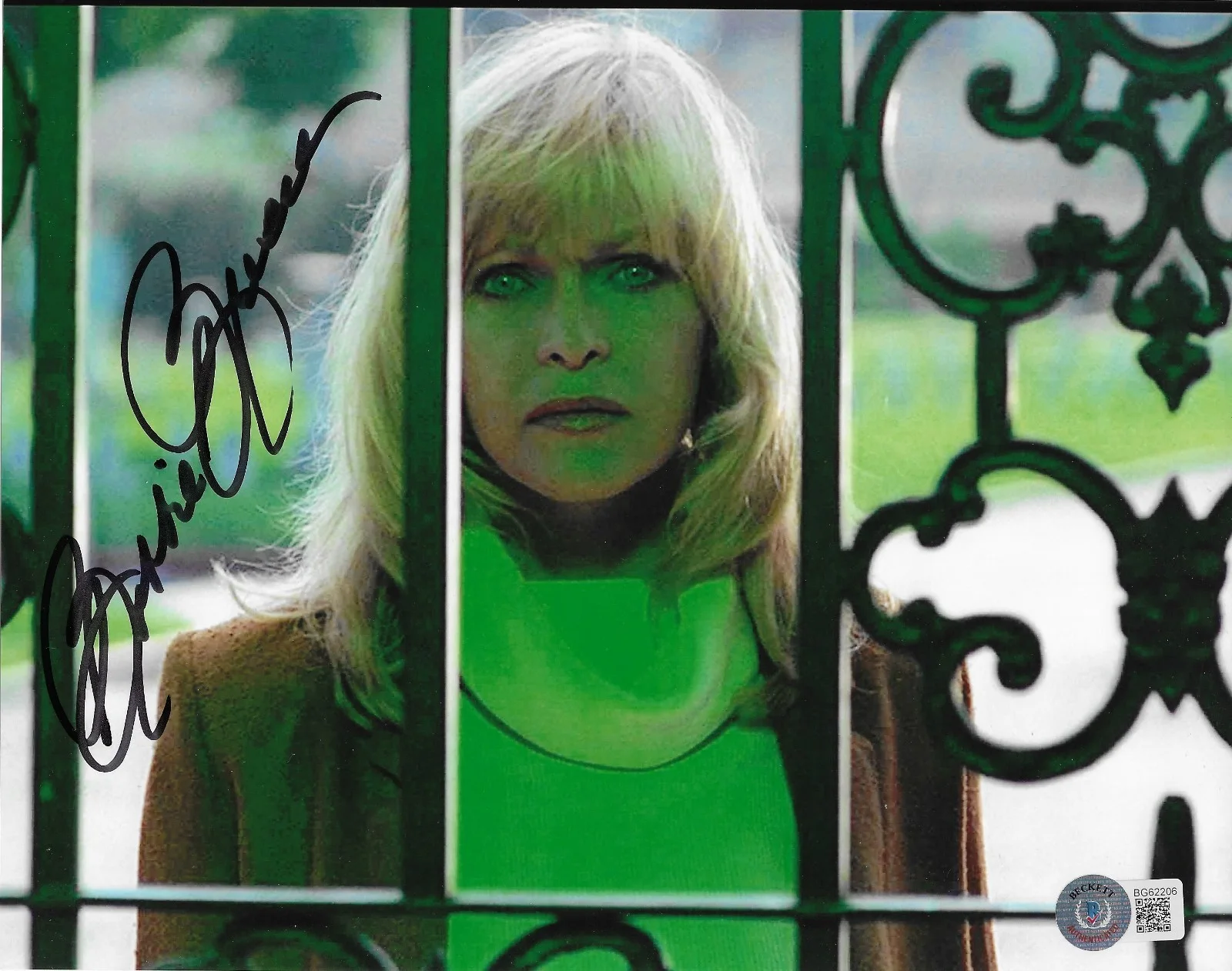 Bobbie Bresee — Bobbie Bresee Signed 8x10 Photo Autographed BAS Mausoleum Ghoulies 06
