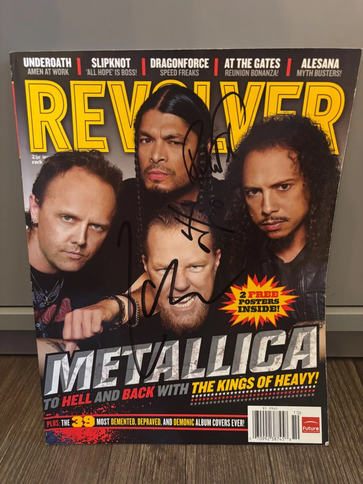 METALLICA SIGNED AUTOGRAPHED REVOLVER MAGAZINE RARE X3 JAMES HETFIELD LARS ROB, изображение 2
