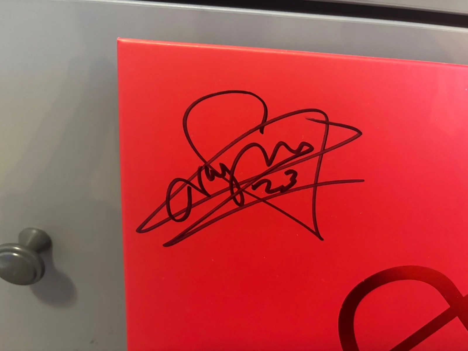 VILLE VALO SIGNED AUTOGRAPHED 2023 TOUR EDITION RED LP VINYL RARE HIM NEON NOIR, изображение 2