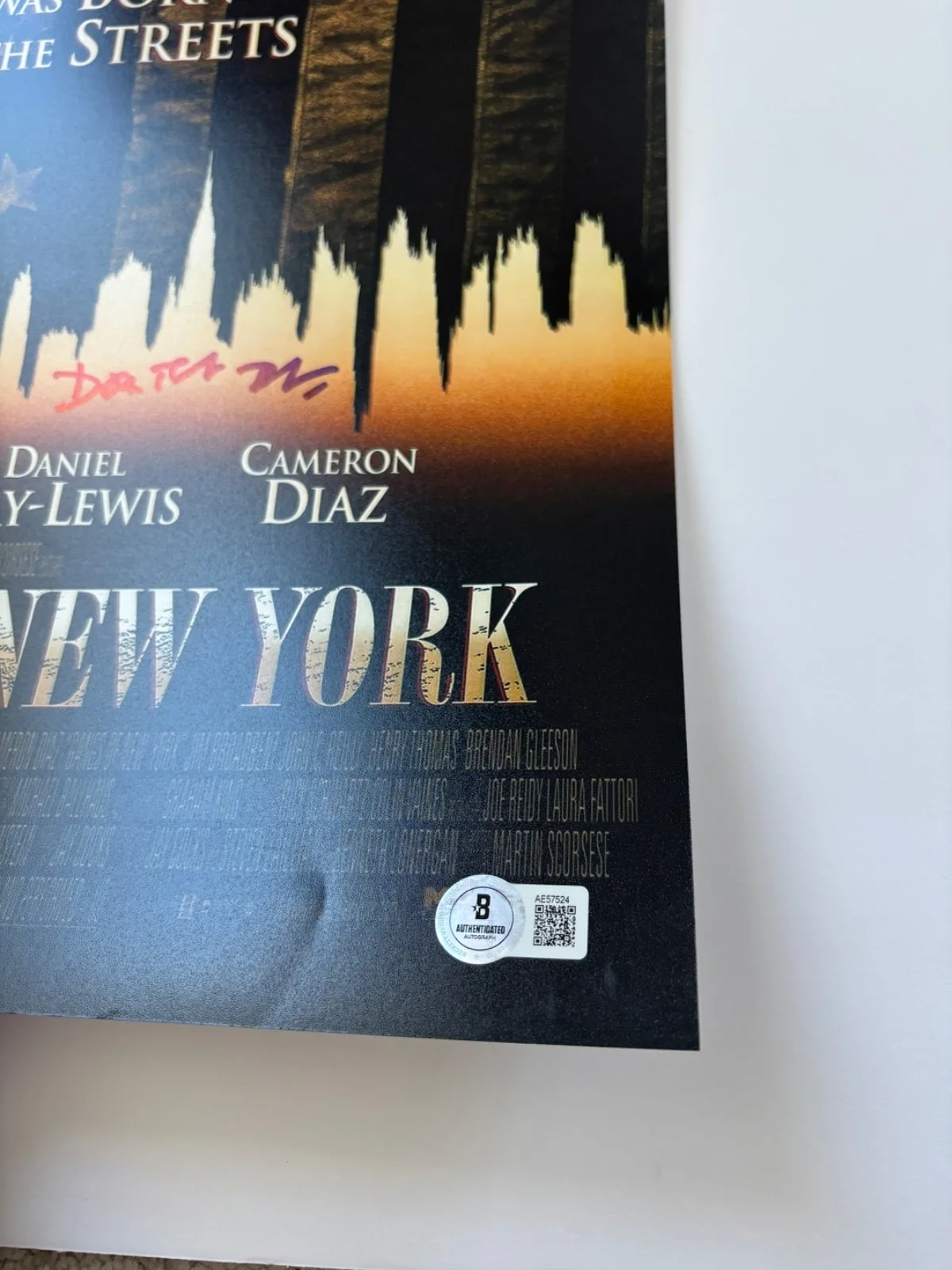 DANIEL DAY LEWIS — DANIEL DAY LEWIS SIGNED GANGS OF NEW YORK 12X18 MOVIE POSTER PHOTO BUTCHER BAS, изображение 3
