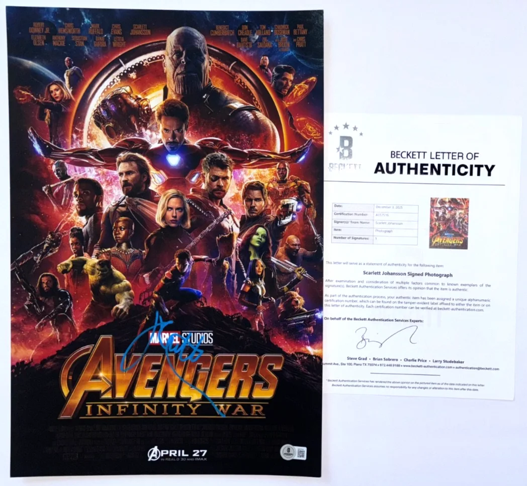 SCARLETT JOHANSSON — SCARLETT JOHANSSON SIGNED AVENGERS 12X18 MOVIE POSTER PHOTO BLACK WIDOW BAS