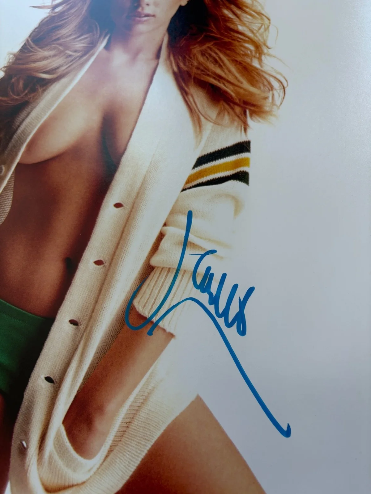 SCARLETT JOHANSSON — SCARLETT JOHANSSON SIGNED SEXY 11X14 PHOTO BLACK WIDOW LOST IN TRANSLATION A BAS, изображение 2