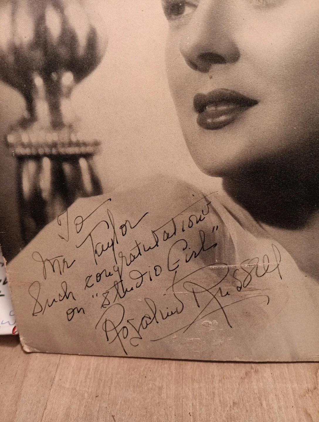 names not guaranteed don't know — 2 Autograph?? Actresses, изображение 2