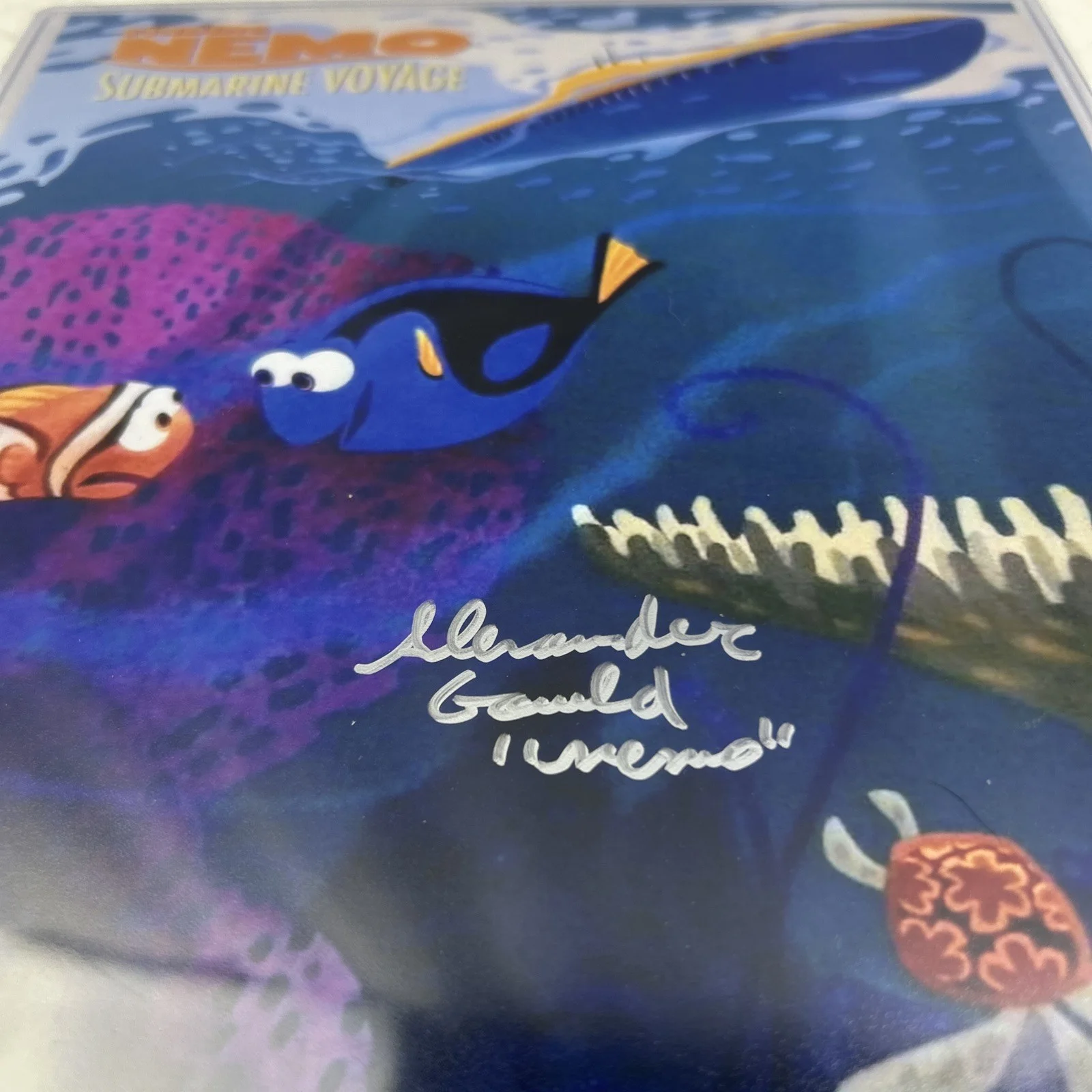 Alexander Gould — Alexander Gould Signed Autograph 8X10 Submarine Photo Finding Nemo Voice Actor, изображение 2