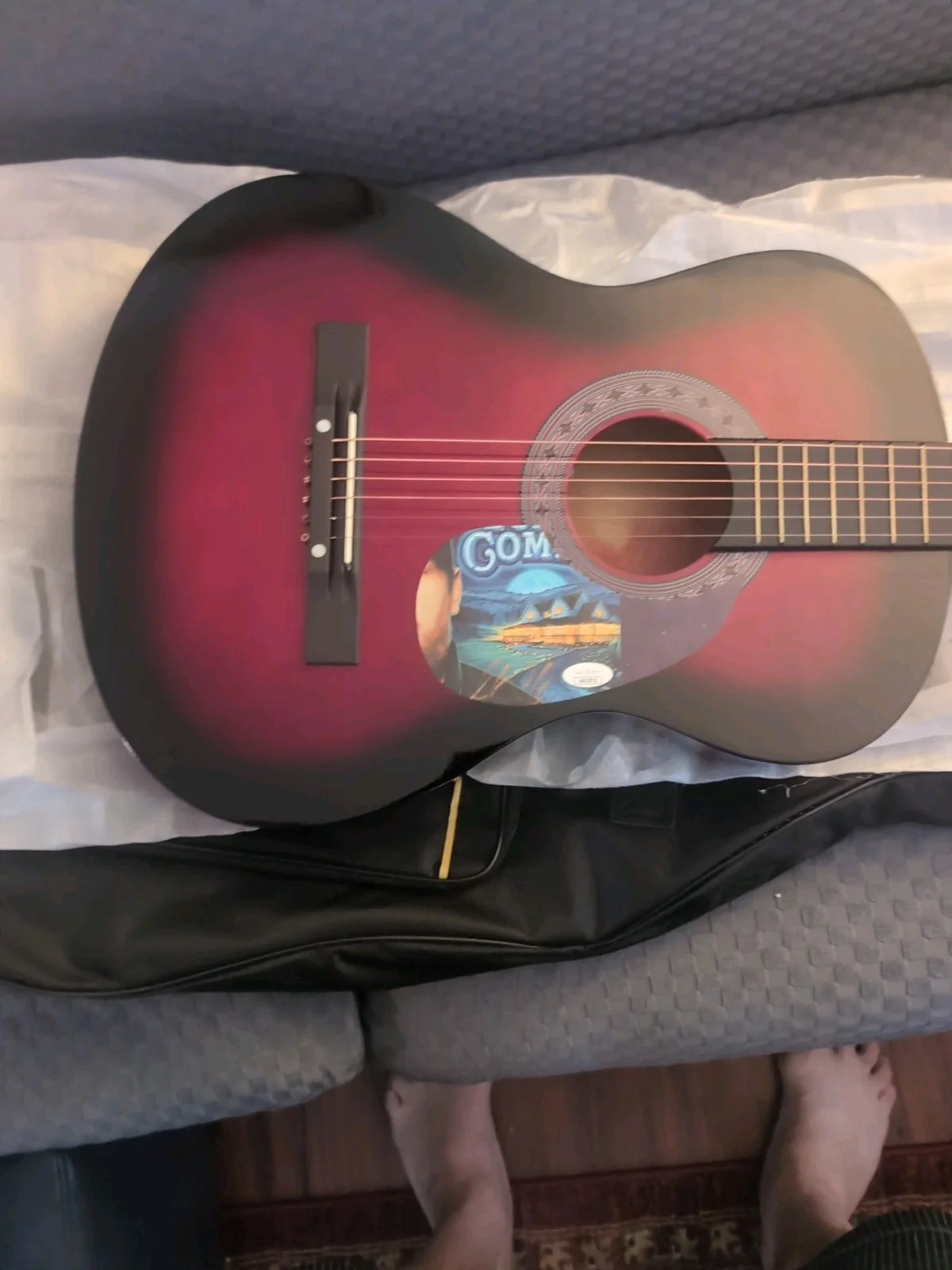 Luke Combs — 38" Luke Combs Autographed Acoustic Guitar JSA Authenticated .., image 2