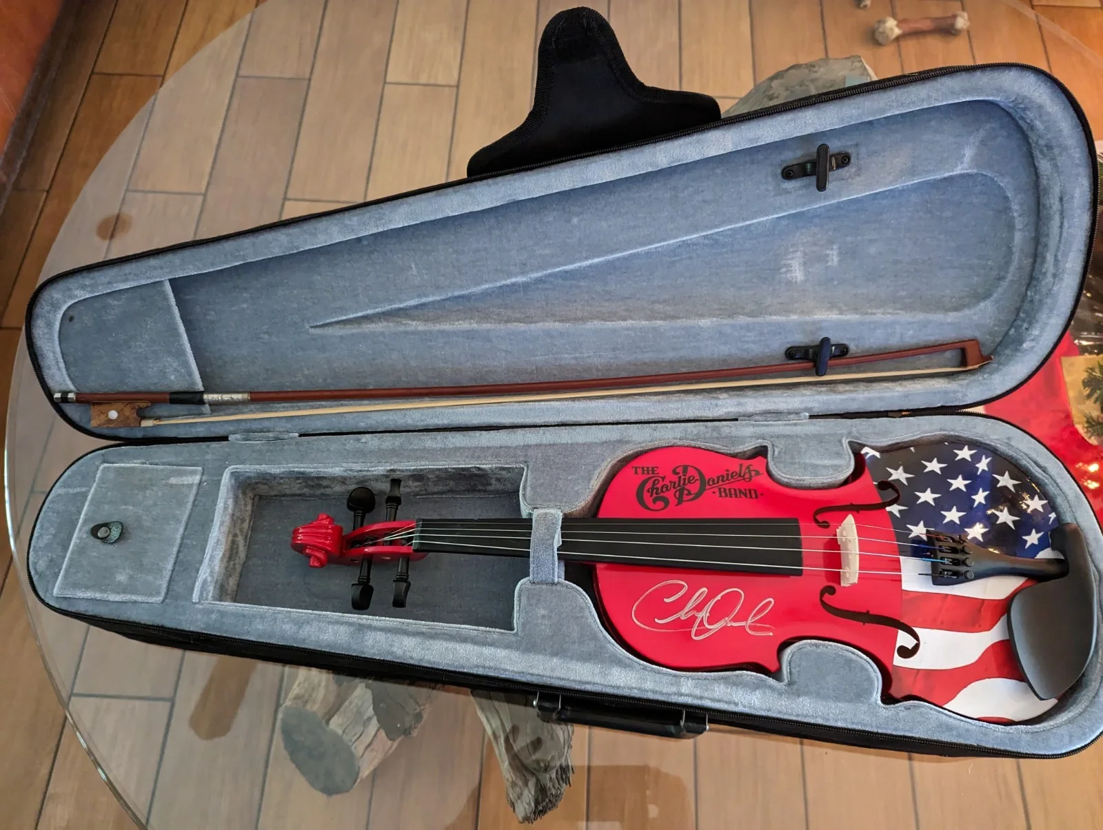 Charlie Daniels Signed Fiddle Stars & Strips - Authenticated, image 4