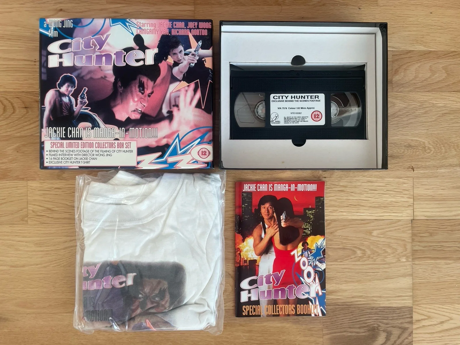 City Hunter Jackie Chan Collector Box Set VHS + T-shirt + Booklet Movie Promo, изображение 3