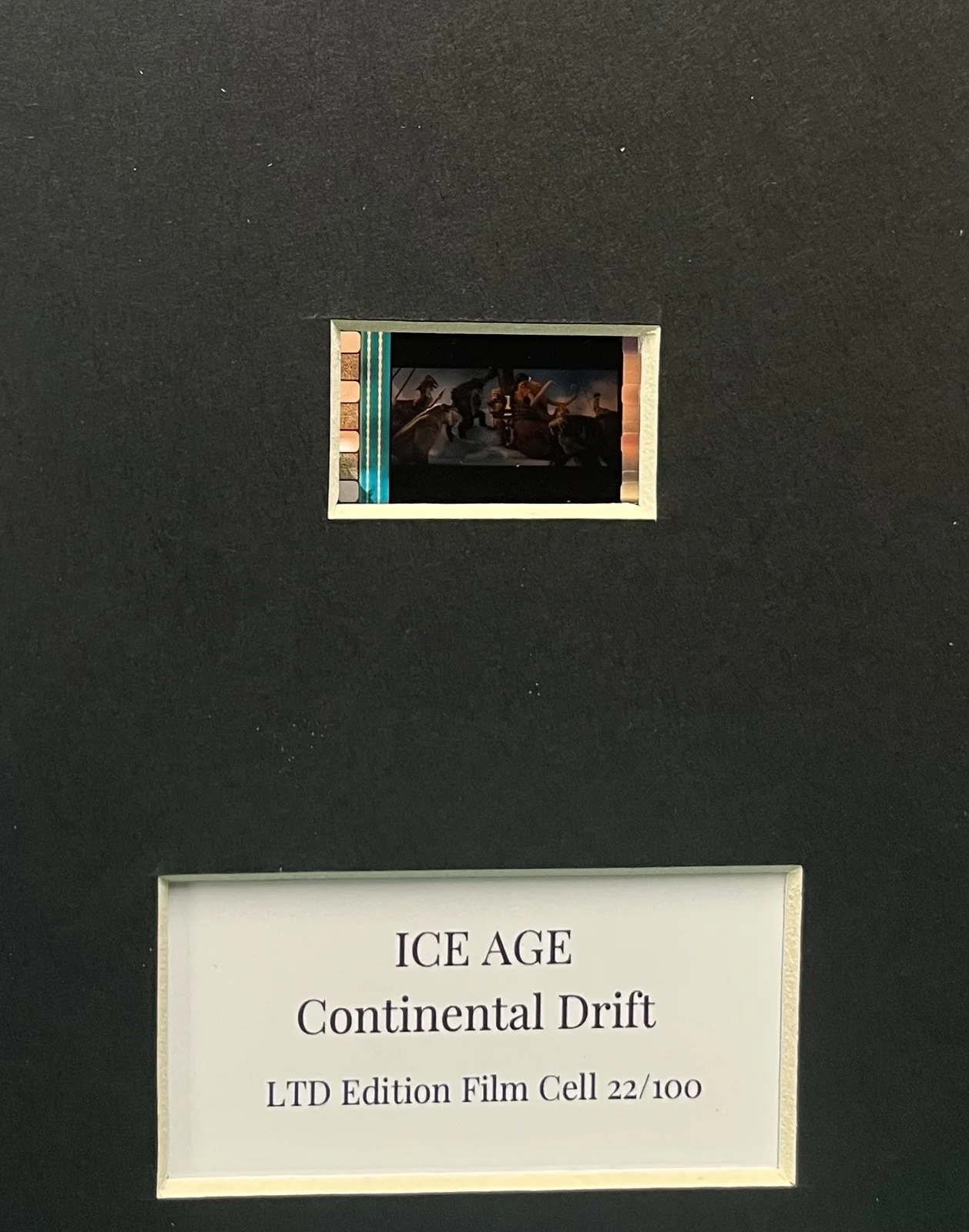 ICE AGE . CONTINENTAL DRIFT. . 35mm Film Cell Mounted Display, image 2