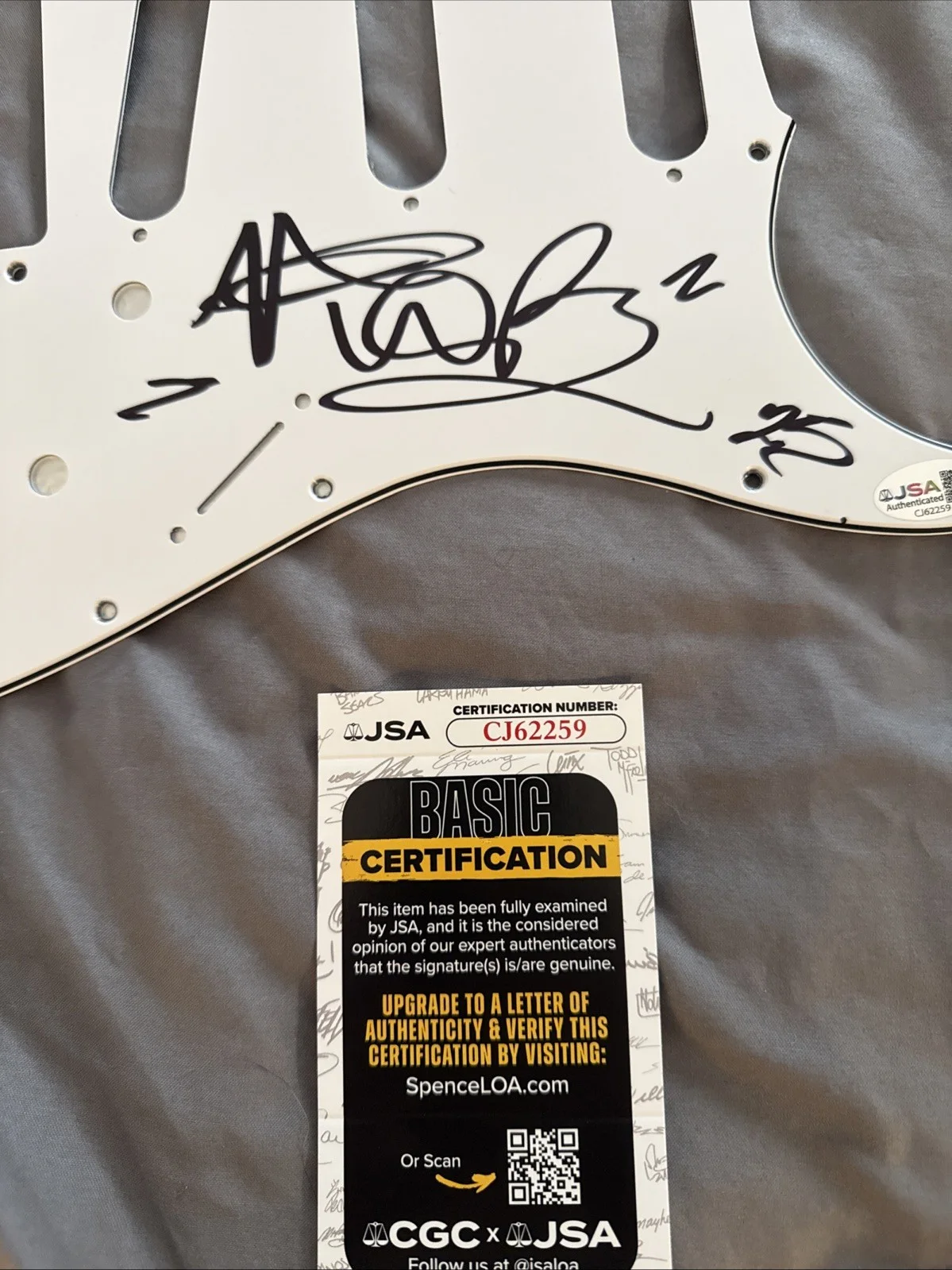 Vanilla Ice Signed, Autographed, Ice Ice Baby Rap Pick Guard JSA Certified, image 2