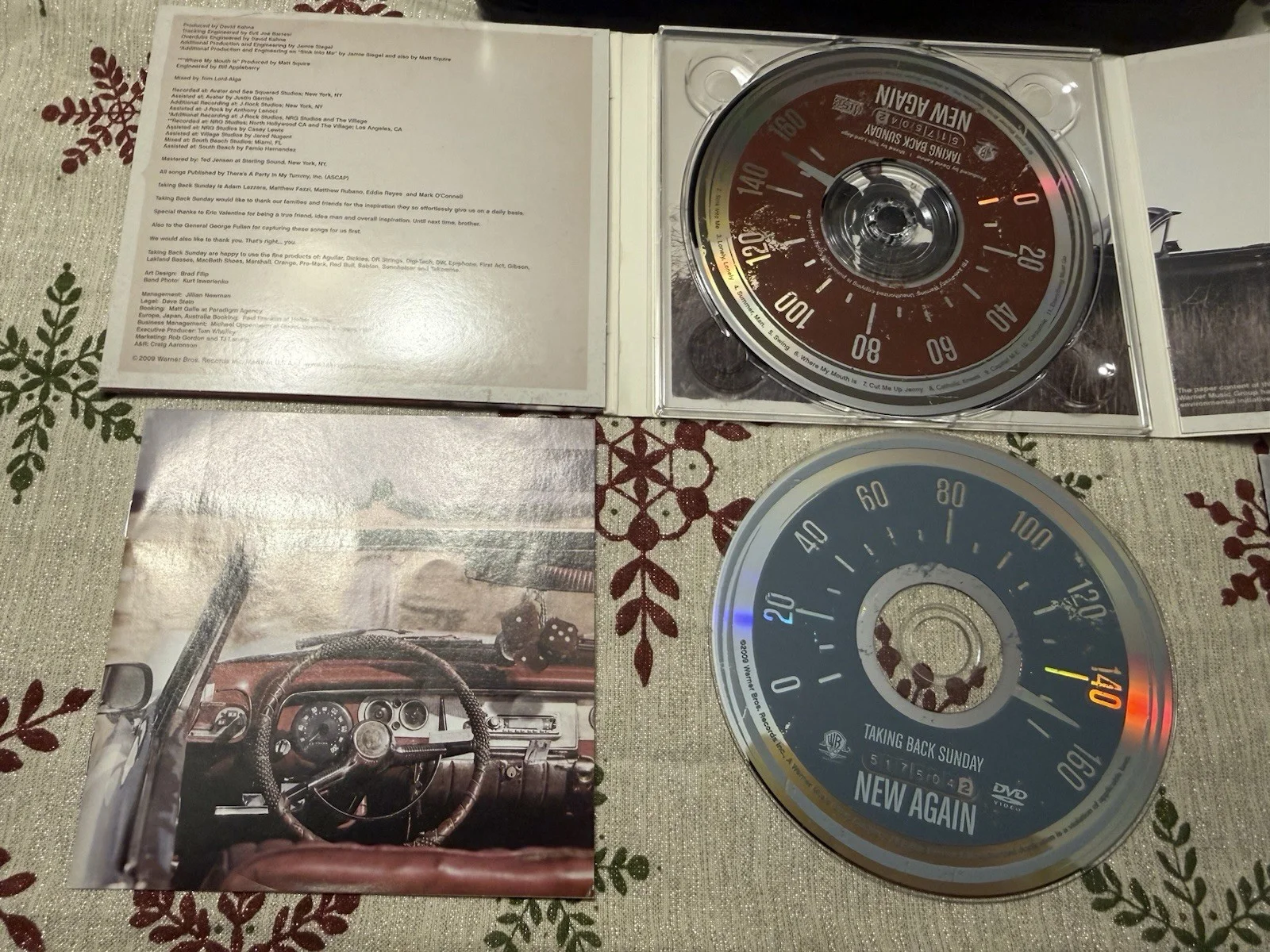 TAKING BACK SUNDAY "NEW AGAIN" Signed Autographed CD Booklet W/ CD and DVD, image 4