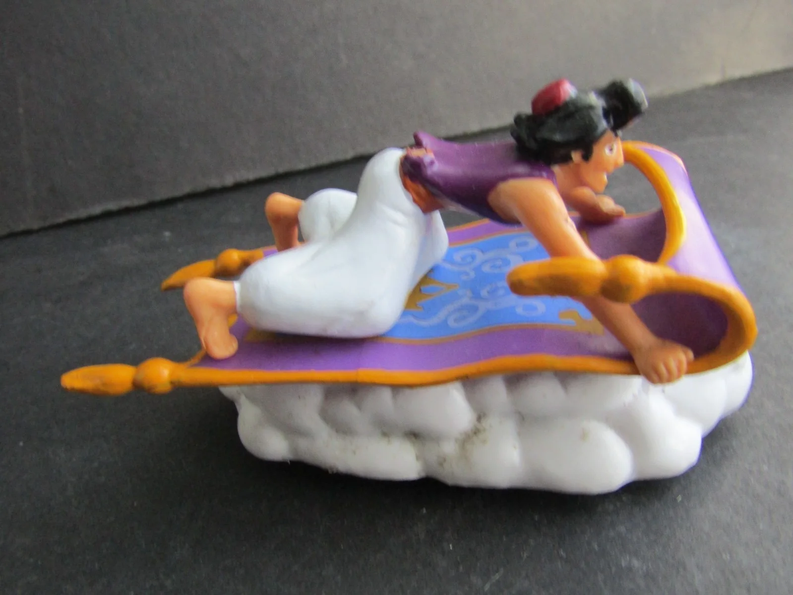 VTG LOT OF 2 1990s APPLAUSE DISNEY ALADDIN FILM CHARACTERS ALADDIN + GENtE JAFA, изображение 2