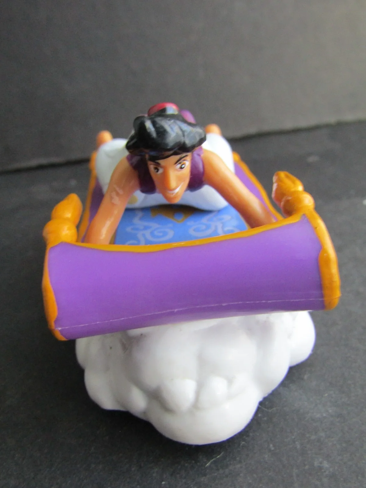 VTG LOT OF 2 1990s APPLAUSE DISNEY ALADDIN FILM CHARACTERS ALADDIN + GENtE JAFA, изображение 4