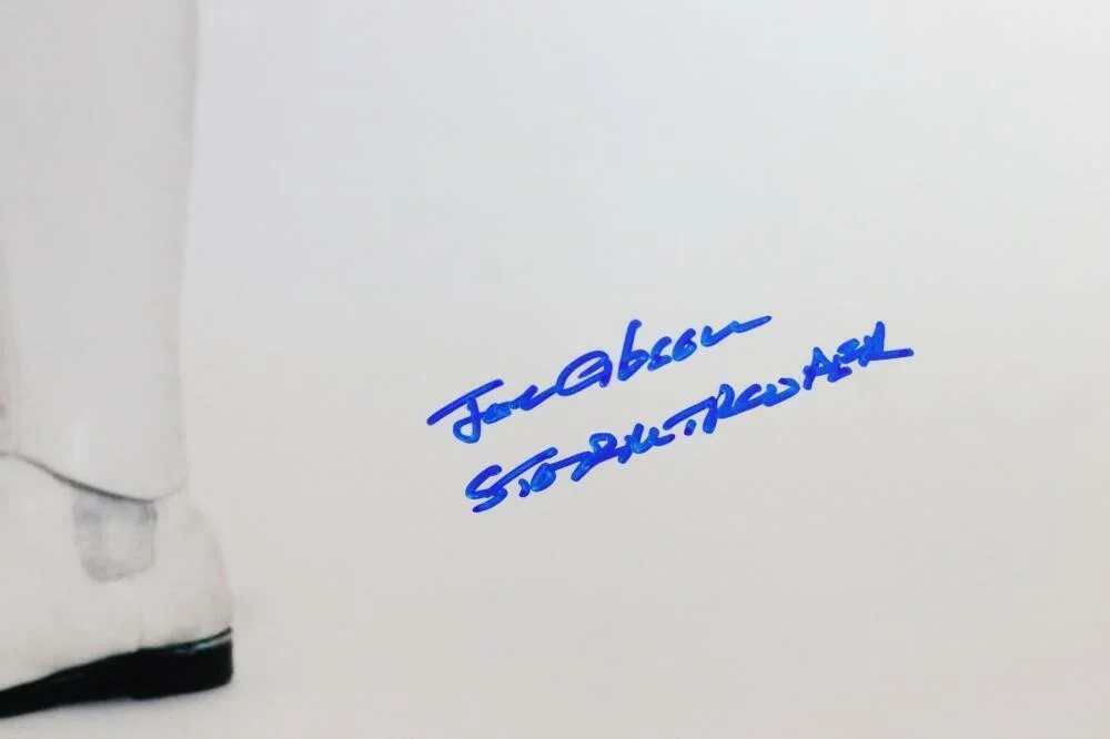 Joe Gibson — Joe Gibson Signed Sideways Full Body 16x20 Photo w/Stormtrooper - JSA Auth *Blue, изображение 2