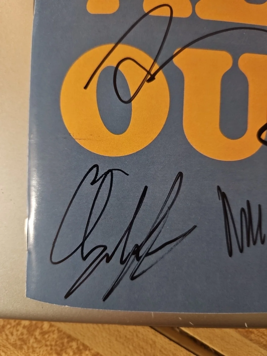 Ike Barinholtz, Eric Andre, Abbi Jabobson, Ben Schwartz — All Out Signed Playbill- Barinholtz, Eric Andre, Abbi Jabobson, Ben Schwartz ⁵, изображение 3