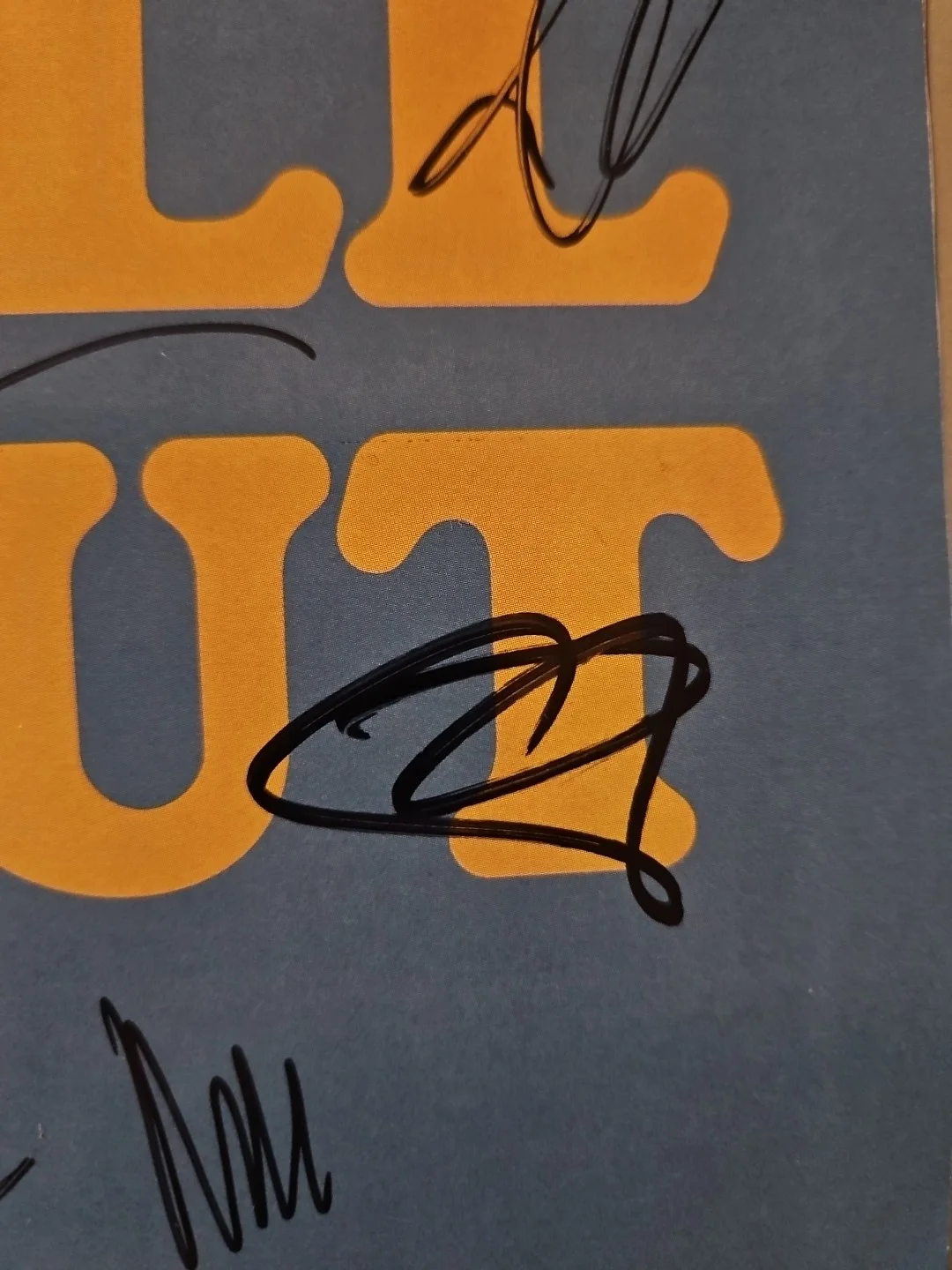 Ike Barinholtz, Eric Andre, Abbi Jabobson, Ben Schwartz — All Out Signed Playbill- Barinholtz, Eric Andre, Abbi Jabobson, Ben Schwartz ⁵, изображение 5